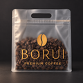Café BORUI en envase translúcido con logo dorado sobre fondo carbón